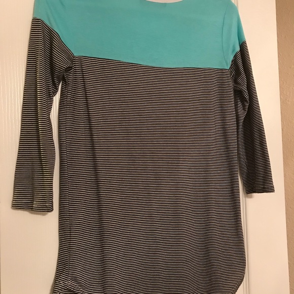 3/4 sleeve blouse - Picture 5 of 6